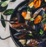 Lemongrass & Chilli Steamed Mussels