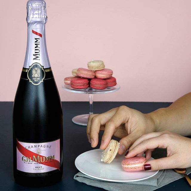 Mumm Rose Champagne and macarons